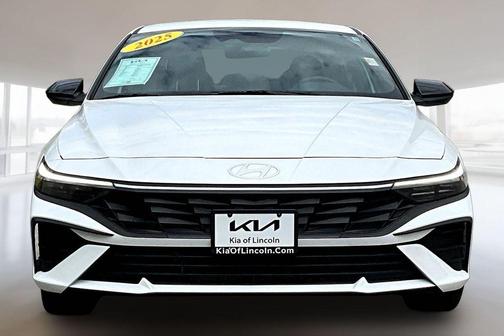 White 2025 Hyundai ELANTRA HEV SEL