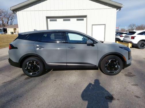 2026 Kia Sportage Hybrid S