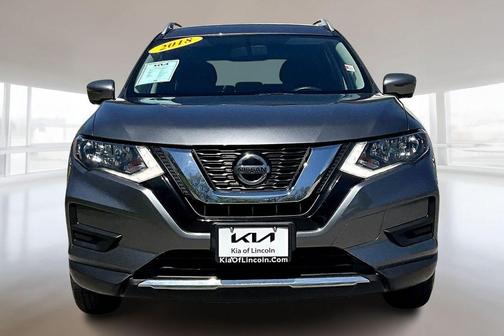 Gun Metallic 2018 Nissan Rogue SV