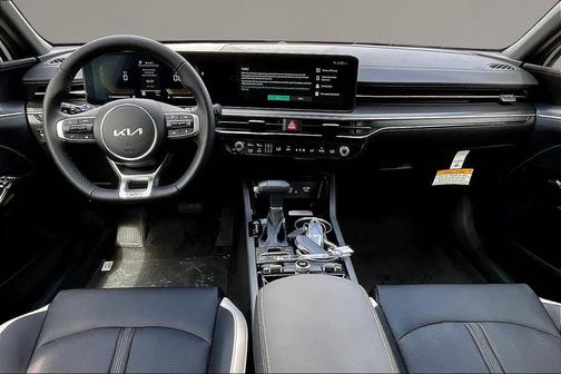 Snow White Pearl 2026 Kia K5 GT-Line