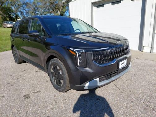 2026 Kia Carnival Hybrid LXS