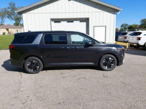 2026 Kia Carnival Hybrid LXS