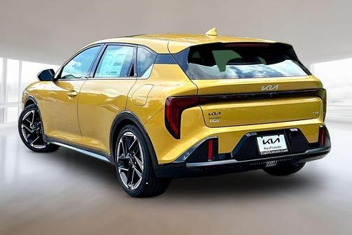 Sparkling 2026 Kia K4 GT-Line