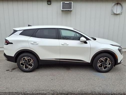 2025 Kia Sportage LX