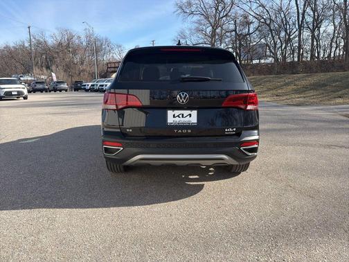 2022 Volkswagen Taos 1.5T SE