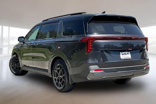 Metal 2026 Kia Carnival SX Prestige