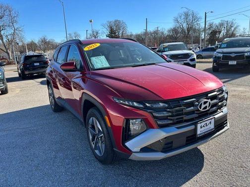 2025 Hyundai TUCSON SEL