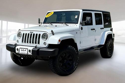 Bright White Clearcoat 2016 Jeep Wrangler Unlimited Sahara