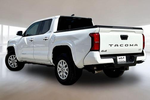 Ice 2024 Toyota Tacoma SR5