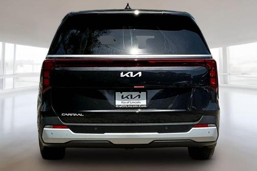 Metal 2026 Kia Carnival LXS