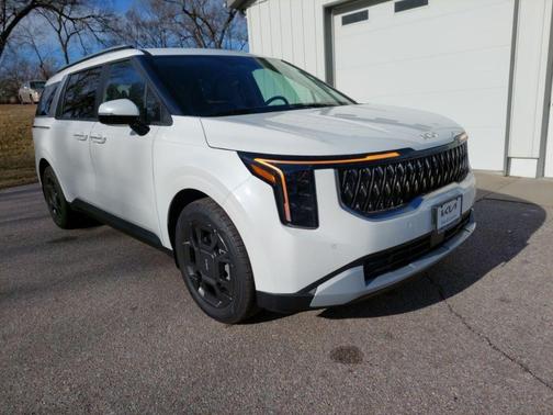 2026 Kia Carnival Hybrid EX