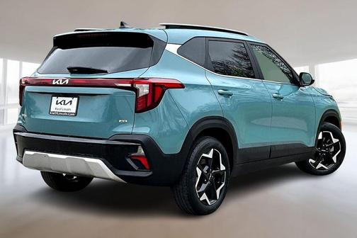 Blue 2024 Kia Seltos EX