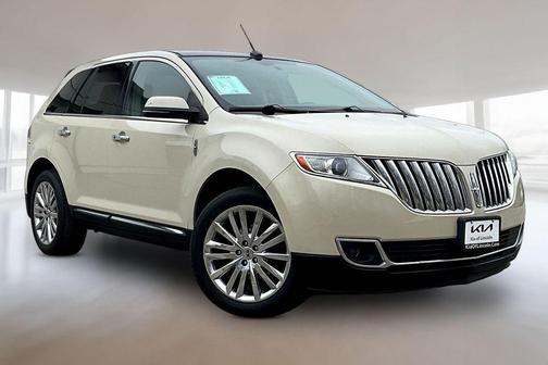 2015 Lincoln MKX Base