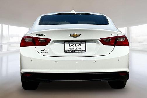 Summit White 2024 Chevrolet Malibu LT