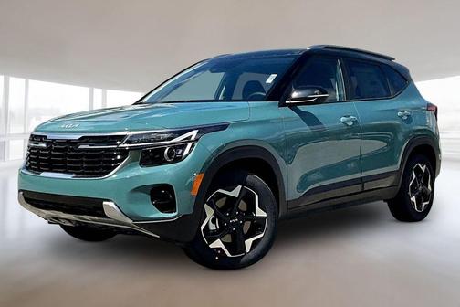 Blue / Black 2026 Kia Seltos S