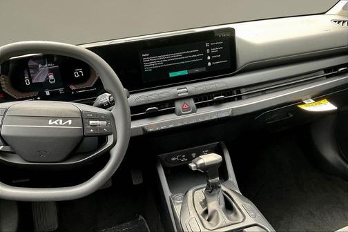 Snow White Pearl 2026 Kia K4 LXS