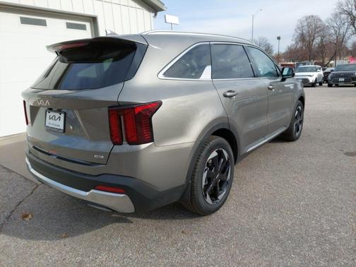 2026 Kia Sorento Hybrid EX
