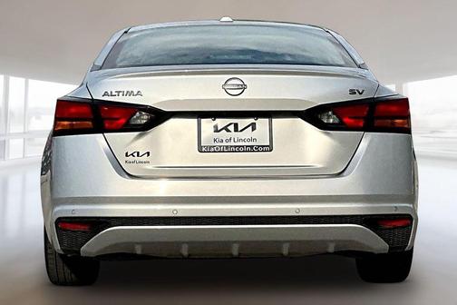 Brilliant Silver Metallic 2024 Nissan Altima 2.5 SV