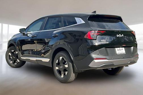 Ebony Black 2026 Kia Sportage LX