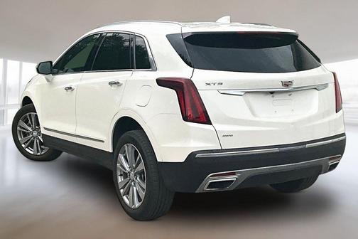 Crystal White 2024 Cadillac XT5 Premium Luxury