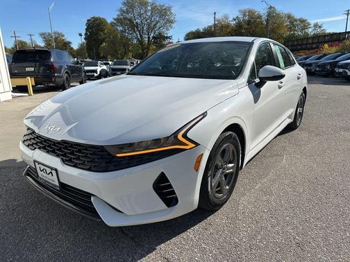 2023 Kia K5 LXS