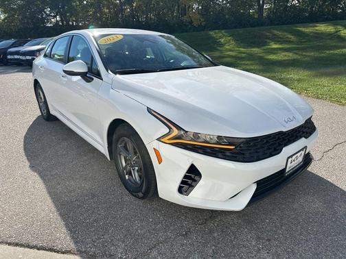 2023 Kia K5 LXS
