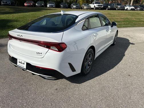 2023 Kia K5 LXS