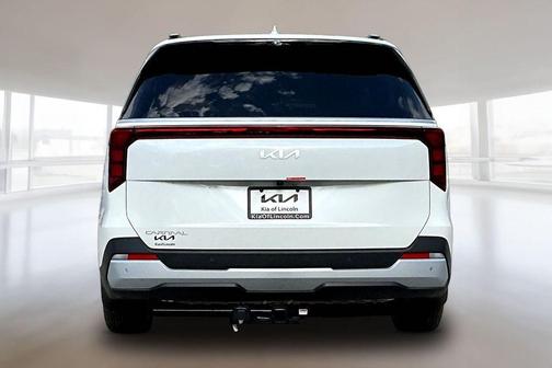 Snow White 2026 Kia Carnival EX