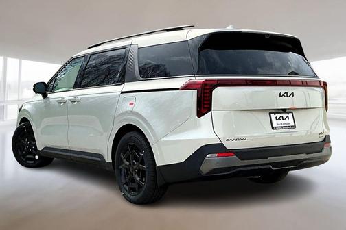 Ivory Silver 2026 Kia Carnival SX Prestige