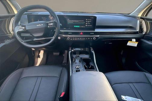 Wolf Gray 2026 Kia Sorento S