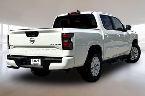 Glacier White 2023 Nissan Frontier SV