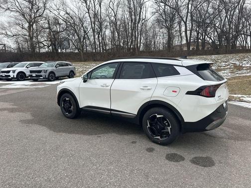 2026 Kia Sportage Hybrid EX