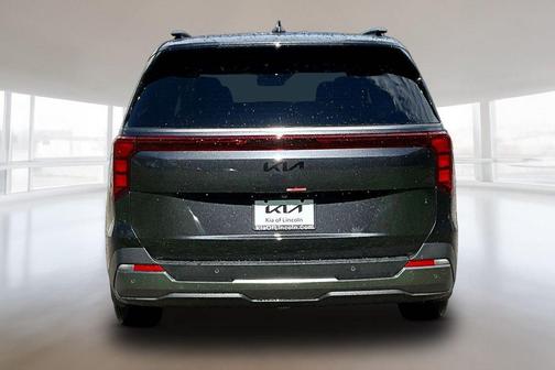 Metal 2027 Kia Carnival EX