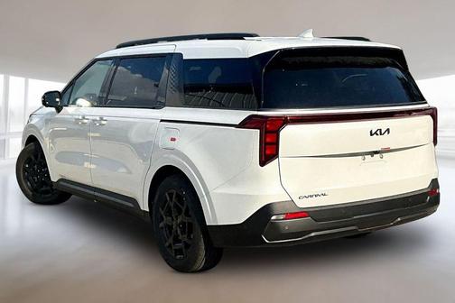 Snow White Pearl 2027 Kia Carnival SX