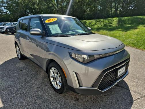 2023 Kia Soul LX