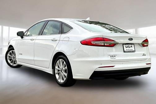 Oxford White 2019 Ford Fusion Hybrid SE