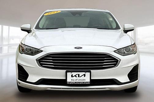 Oxford White 2019 Ford Fusion Hybrid SE