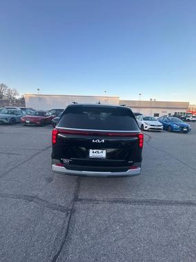 2026 Kia Carnival Hybrid EX