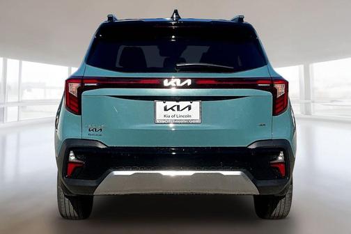 Blue / Black 2026 Kia Seltos S
