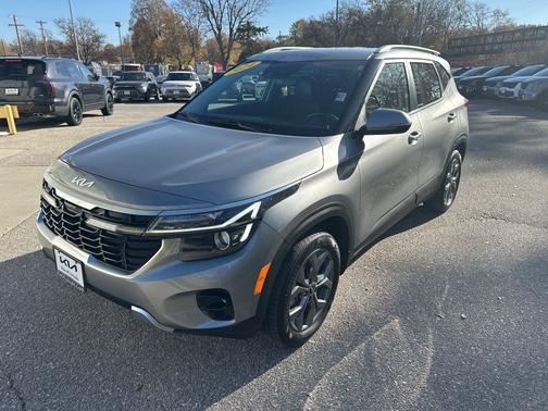 2024 Kia Seltos S