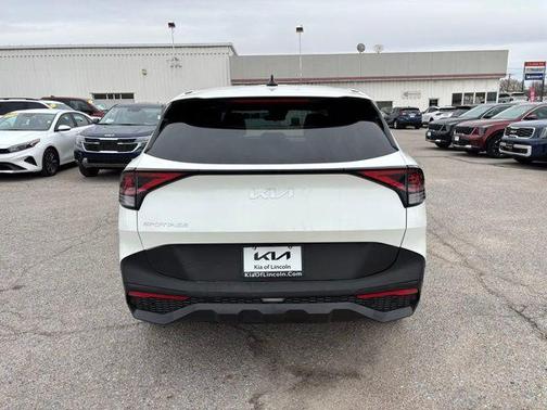 2024 Kia Sportage LX