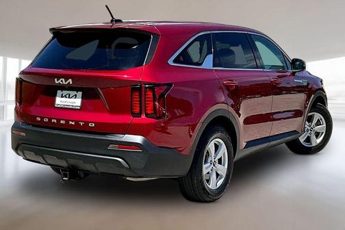 Passion Red Tintcoat 2022 Kia Sorento LX