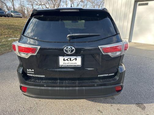 2016 Toyota Highlander Limited