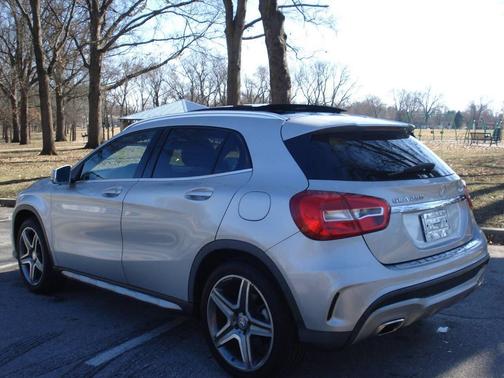 2016 Mercedes-Benz GLA-Class 4MATIC