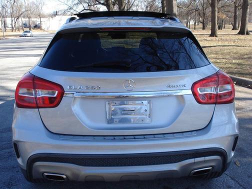 2016 Mercedes-Benz GLA-Class 4MATIC