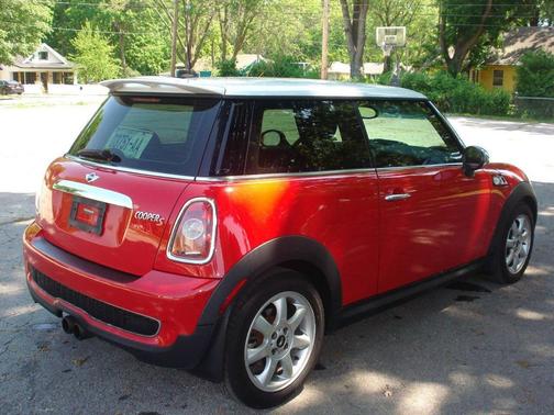 Red 2007 MINI Cooper S Base