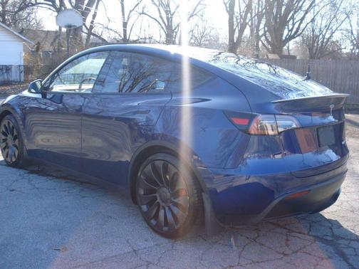 2021 Tesla Model Y Performance Dual Motor All-Wheel Drive