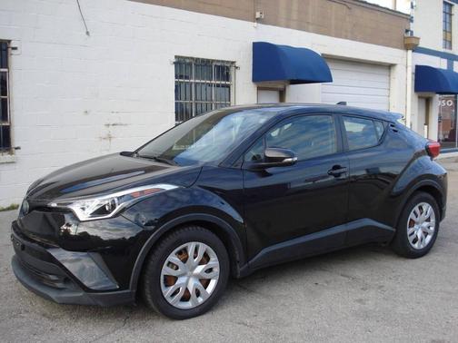 Black 2019 Toyota C-HR LE