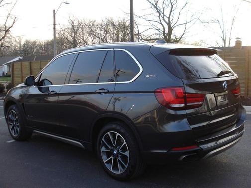 Black 2017 BMW X5 eDrive xDrive40e