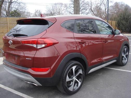 2018 Hyundai TUCSON Sport